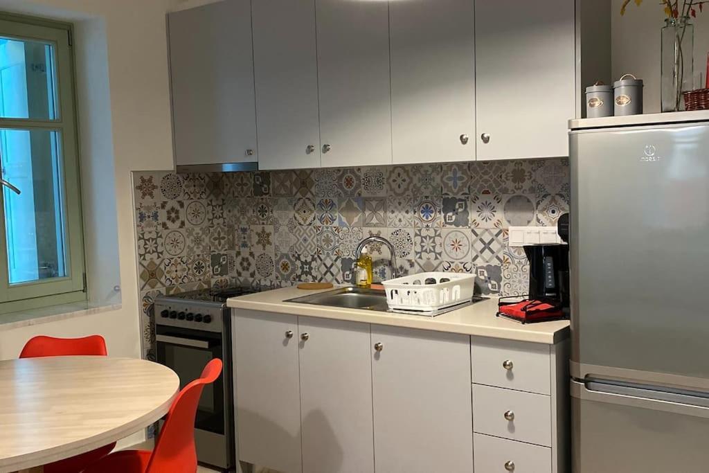 Apartment αρχοντικό μύρινας: ανακαινισμένο στο κέντρο Myrina